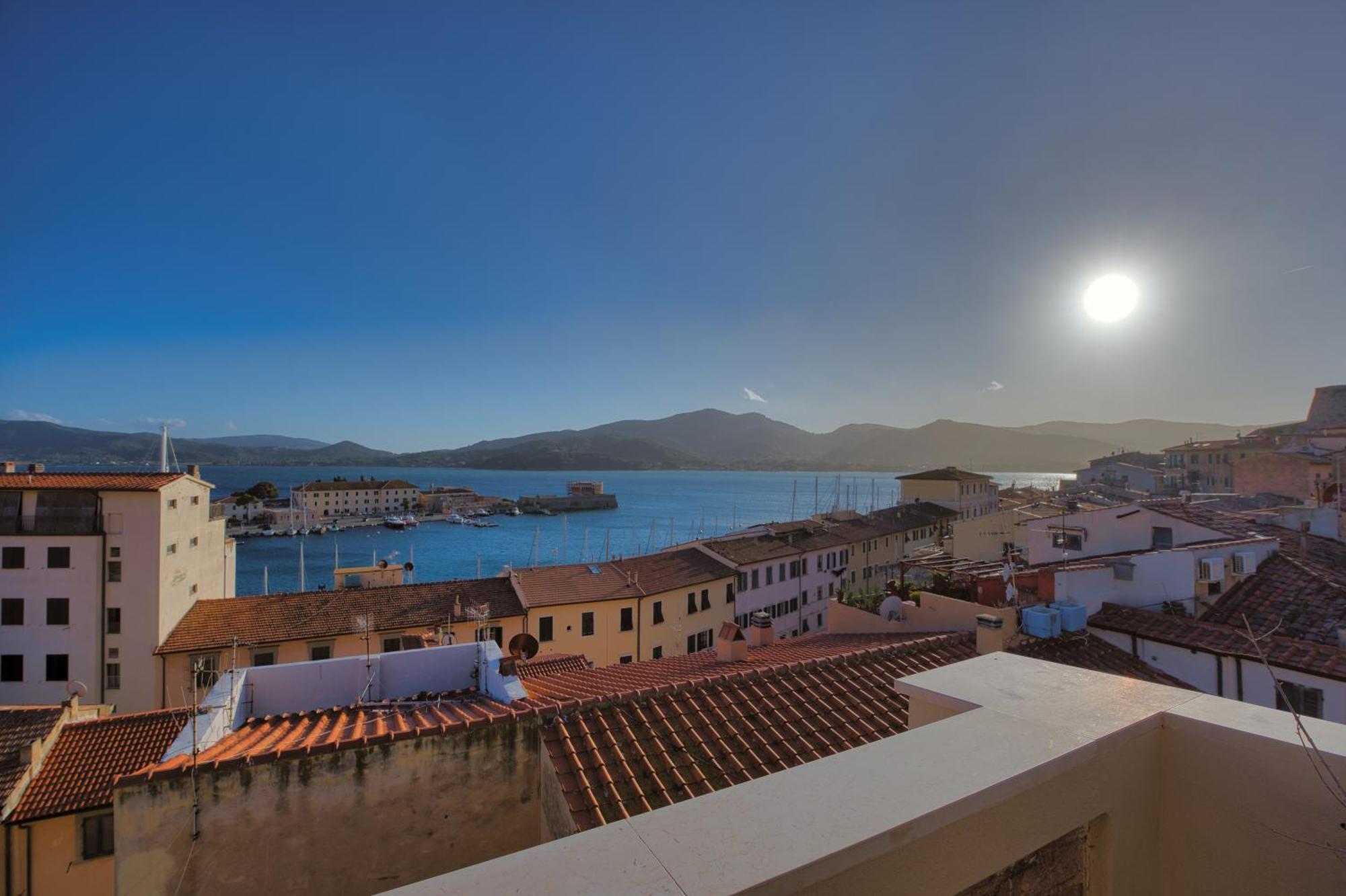 Blu In - Goelba